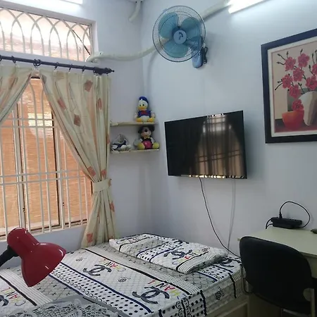 Thuy Huong Homestay Ho Chi Minh City Exterior photo